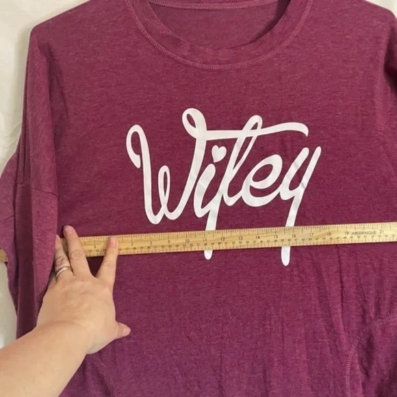 Unbranded Womens Burgundy Long Sleeve Graphic Print Shirt "Wifey" Size 2XL - Picture 4 of 9